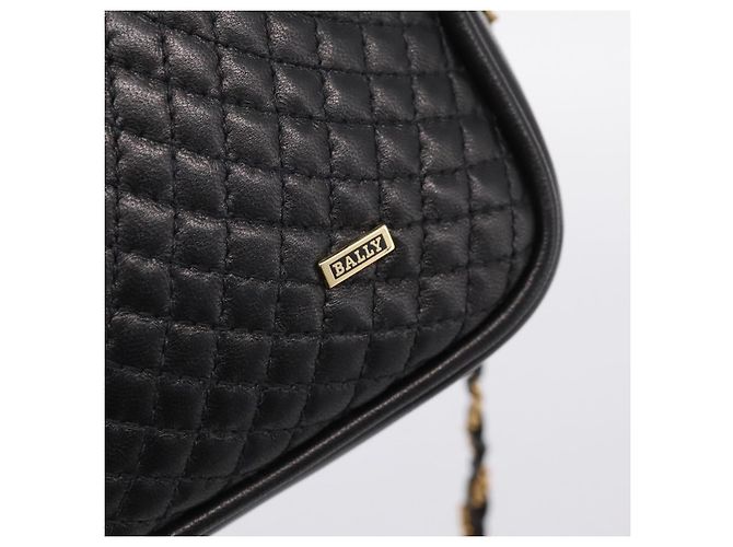 Borsa a tracolla con catena BALLY in pelle nera e oro Auth am8614A Nero - vista 16