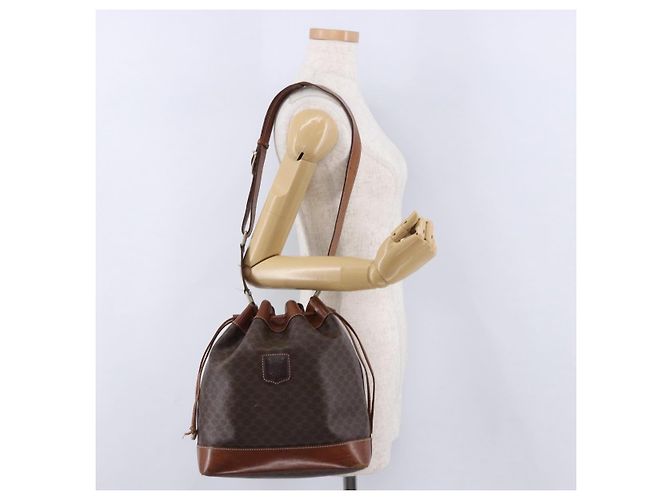 16 Céline Borsa a tracolla CELINE Macadam Canvas PVC Leather Brown Gold Auth 198250 Marrone D'oro - vista 20