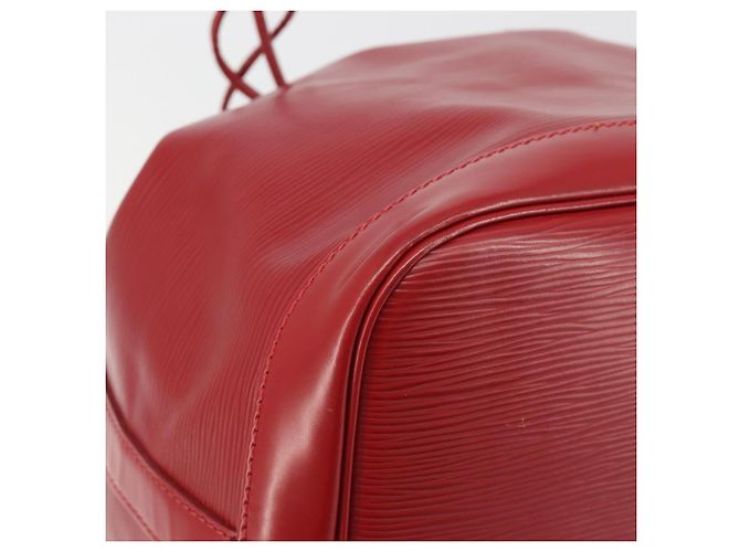 LOUIS VUITTON Borsa a tracolla Epi Petit Noe Carmine M40839 LV Auth 197132A - vista 14