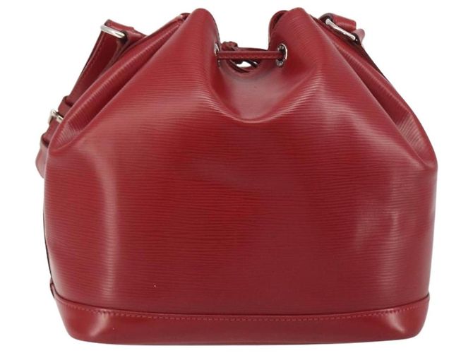 LOUIS VUITTON Borsa a tracolla Epi Petit Noe Carmine M40839 LV Auth 197132A - vista 2