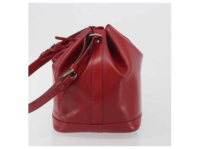 LOUIS VUITTON Borsa a tracolla Epi Petit Noe Carmine M40839 LV Auth 197132A - vista 3