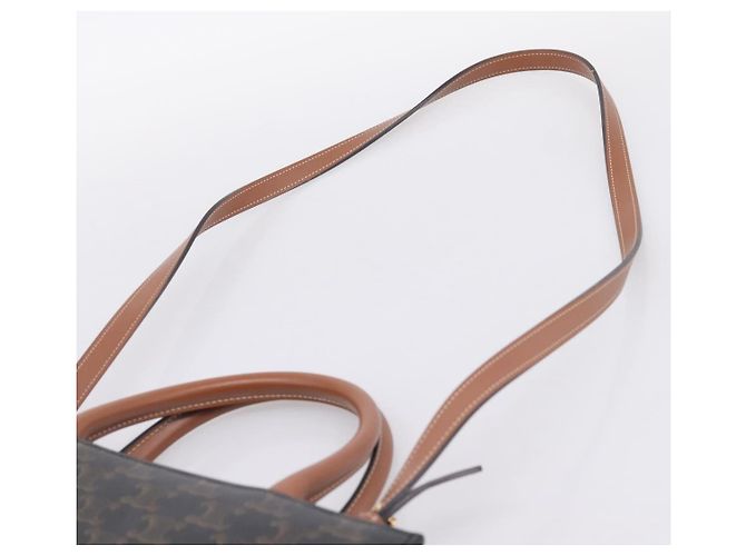 Céline CELINE Macadam Canvas Vertical Cabas Small Hand Bag PVC Brown Gold Auth 196692V Marrone D'oro - vista 10