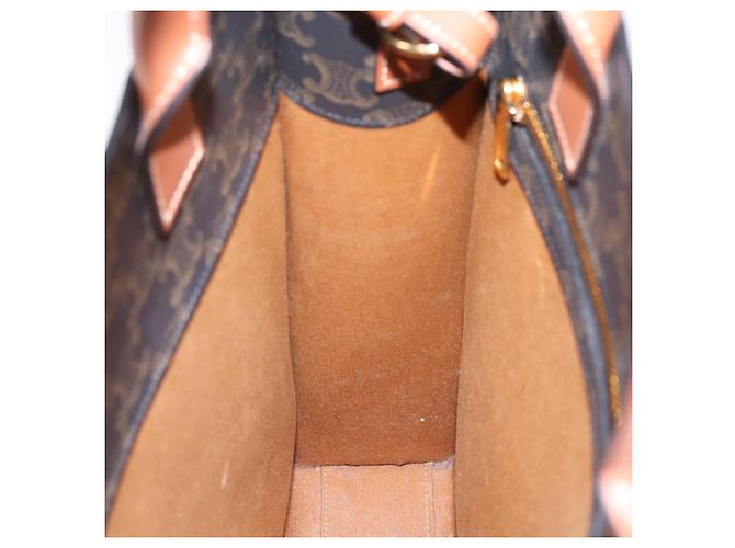 Céline CELINE Macadam Canvas Vertical Cabas Small Hand Bag PVC Brown Gold Auth 196692V Marrone D'oro - vista 18