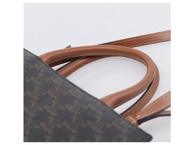 Céline CELINE Macadam Canvas Vertical Cabas Small Hand Bag PVC Brown Gold Auth 196692V Marrone D'oro - vista 8