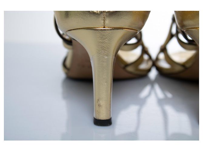 Jimmy Choo, sandali caged in oro D'oro - vista 10