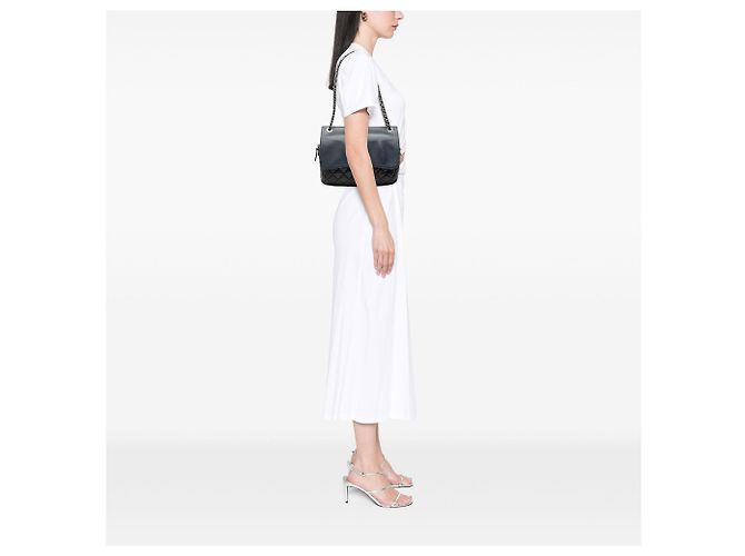 Borsa a tracolla Chanel Easy Zip Flap in vitello trapuntato blu - vista 6