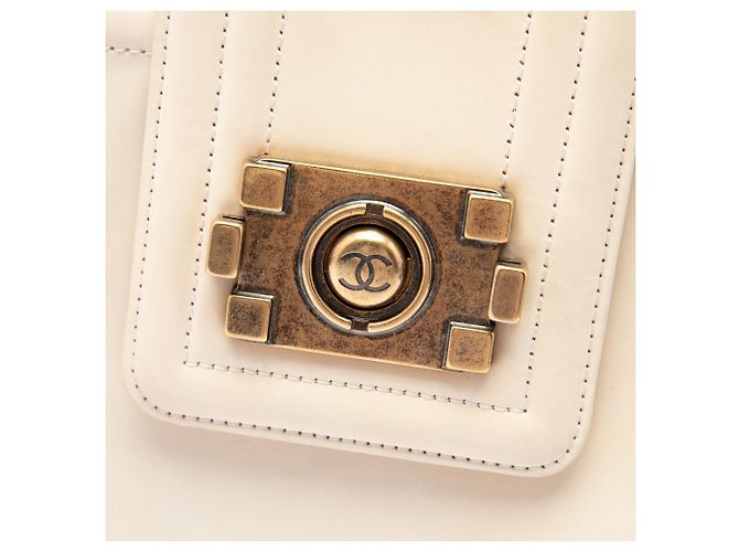 Borsa Tote Satchel Boy Reverso Chanel in vitello bianco - vista 5