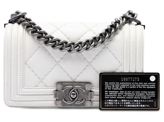 Chanel Boy Flap Crossbody Bag Small aus weißem Kalbsleder mit Doppelnaht - Ansicht 7
