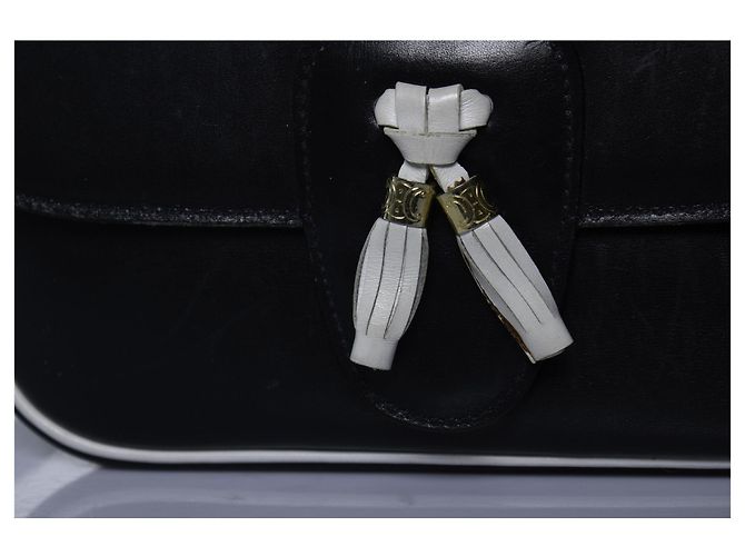 Céline Celine, Bolsa de couro preta com pompom e detalhes brancos Preto - vista 8
