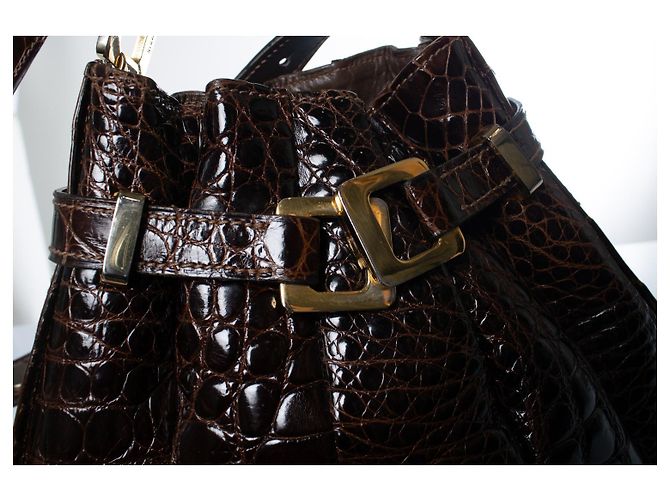 Lancel, borsa a tracolla in pelle di coccodrillo lucida marrone - vista 5