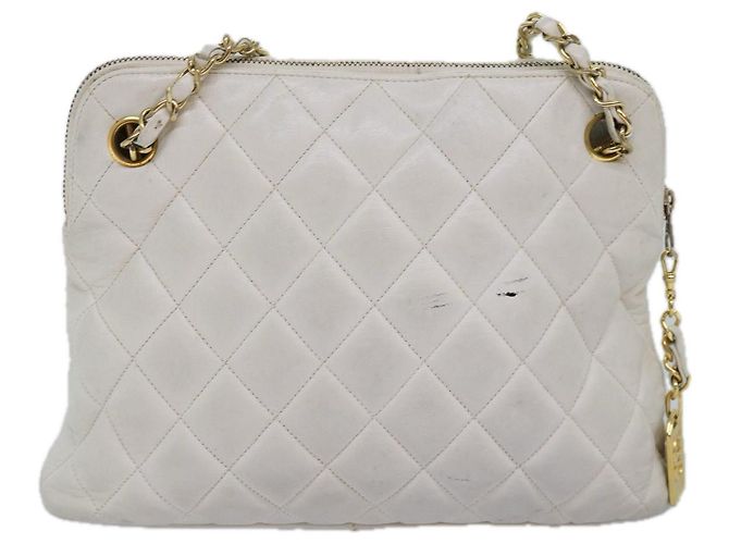 Borsa a tracolla CHANEL Matelasse con catena in pelle bianca CC Auth 76482 Bianco - vista 2