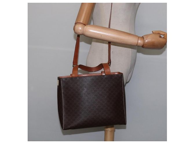 Céline Borsa a mano CELINE Macadam Canvas PVC Leather 2way Brown Gold Auth 142436 Marrone D'oro - vista 26