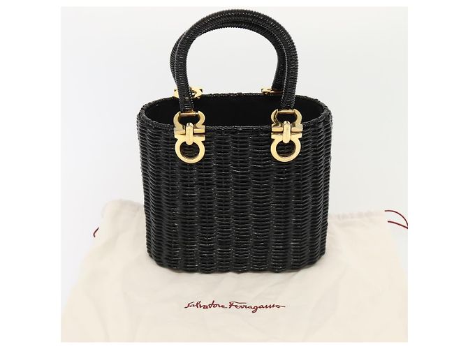 Borsa Salvatore Ferragamo Gancini in vimini nera e oro Auth 90245AM Nero D'oro - vista 12