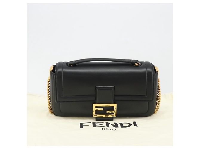 Borsa a tracolla FENDI baguette con catena in pelle nera e oro Auth yk20513SAV Nero D'oro - vista 12