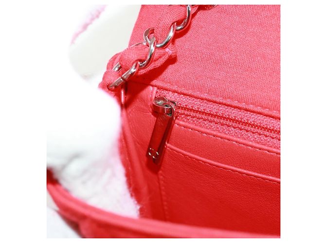 Borsa a tracolla CHANEL Matelasse 20 con catena in cotone rosso e CC argento Auth 167964SAV - vista 22