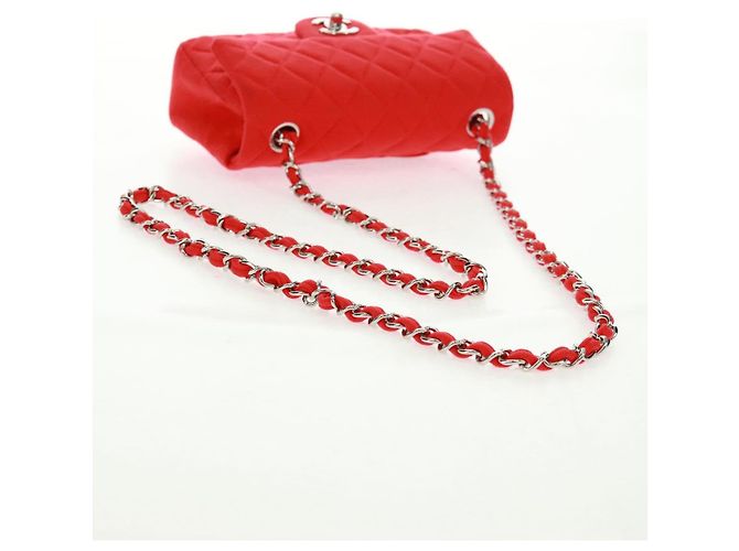 Borsa a tracolla CHANEL Matelasse 20 con catena in cotone rosso e CC argento Auth 167964SAV - vista 9