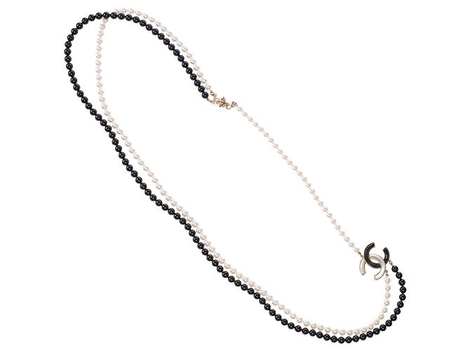 Gioielli CHANEL CC in Perla Nera - 103827 Nero - vista 2