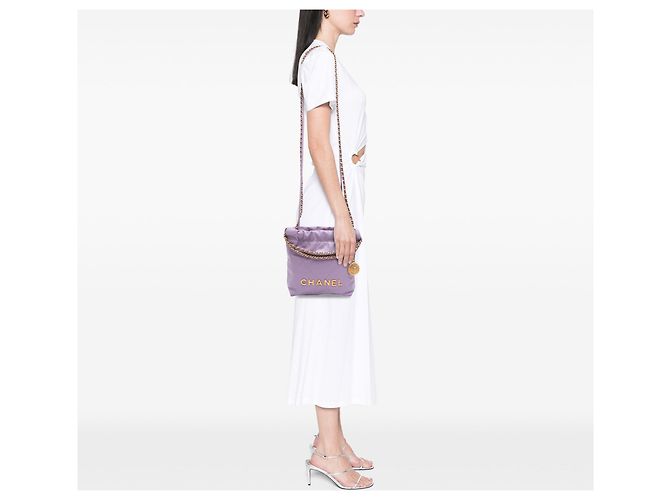 Borsa Chanel Mini 22 in vitello lucido viola Porpora - vista 6