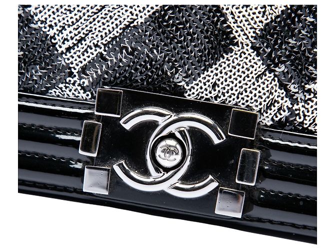 Borsa a tracolla Chanel Boy Flap Old Medium in paillettes e vernice nera Nero - vista 5