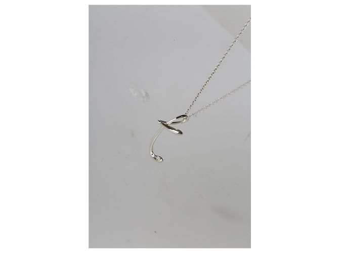 Pendente Elsa Peretti Initial T in argento sterling Tiffany & Co. - vista 4