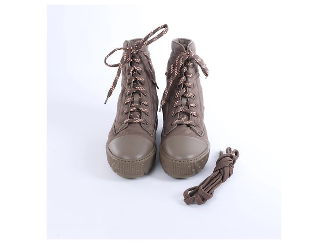 Botas de cano curto Hermès Fresh em nylon e couro, Greige, Tamanho EU 38 Cinza - vista 14