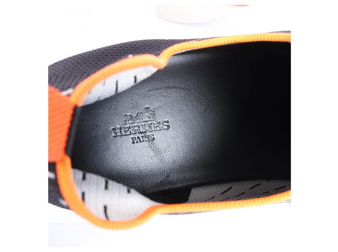 Hermès Eclair Stoff-Sneaker in Schwarz x Orange 221892Z, Größe EU 43 - Ansicht 11