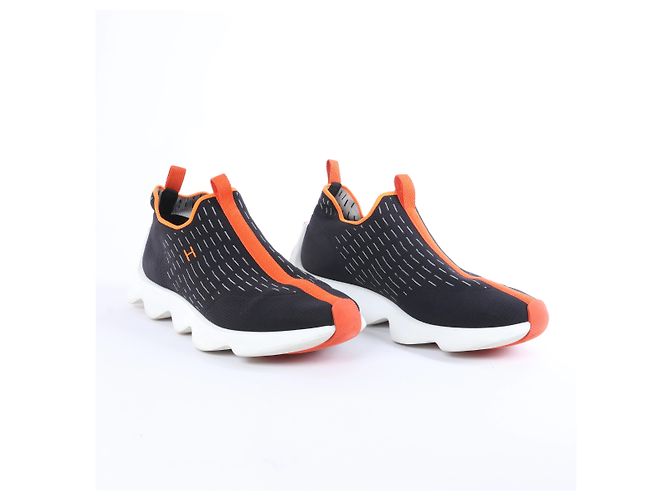 Hermès Eclair Stoff-Sneaker in Schwarz x Orange 221892Z, Größe EU 43 - Ansicht 2