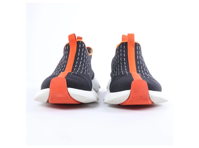 Hermès Eclair Stoff-Sneaker in Schwarz x Orange 221892Z, Größe EU 43 - Ansicht 4