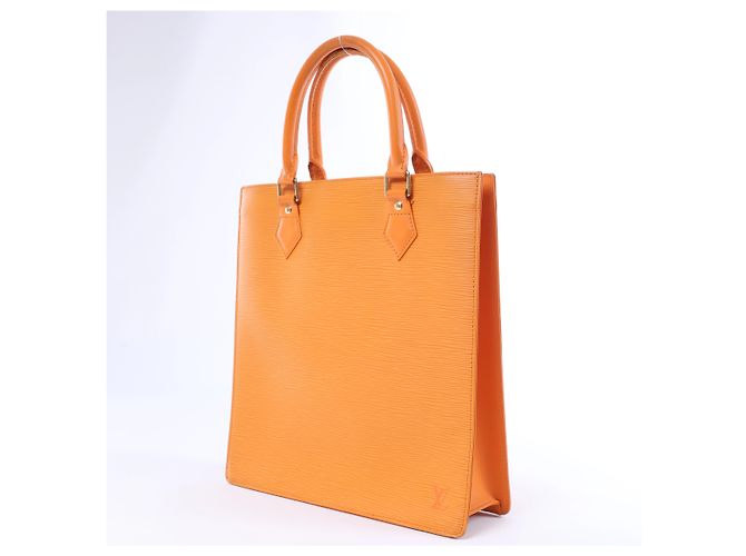 Louis Vuitton Sac Plat PM Epi Leather Handbag in Orange M5274H Arancione - vista 2