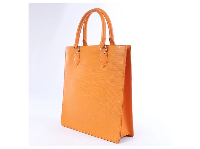 Louis Vuitton Sac Plat PM Epi Leather Handbag in Orange M5274H Arancione - vista 4
