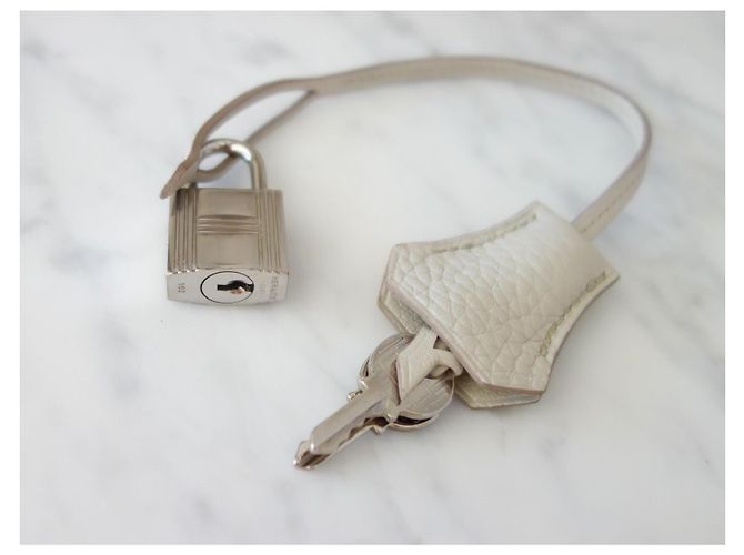Hermès Hermes Birkin 30 Tasche craie Grau - Ansicht 4