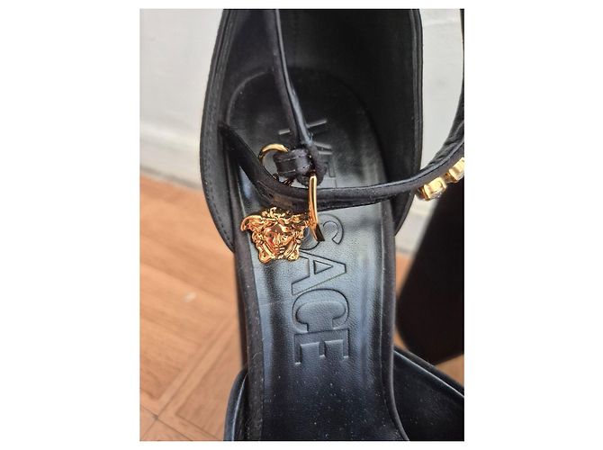 Décolleté platform Versace Medusa Nero - vista 3