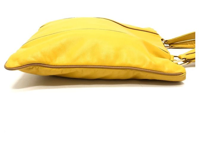 Borsa a mano in pelle gialla Loewe Giallo - vista 4