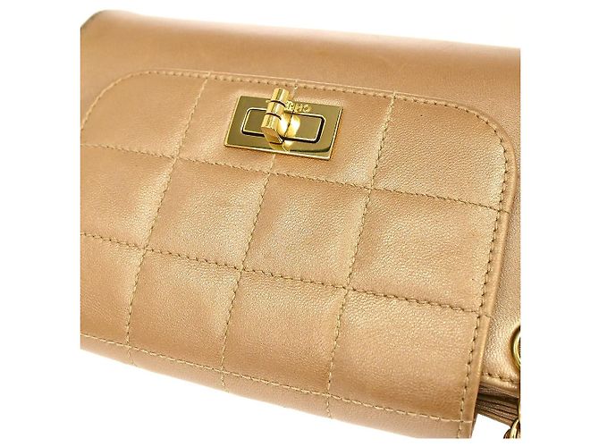 Chanel Mademoiselle Lambskin Mini Marrone - vista 3