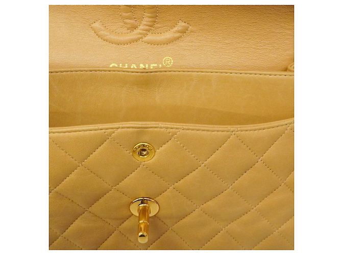 Borsa a tracolla Chanel Matelassé Beige - vista 9