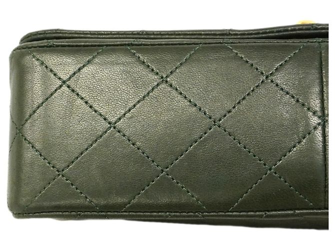 Borsa a tracolla Chanel Matelassé con catena Verde - vista 11