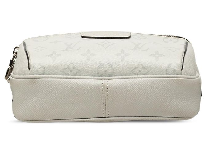 Bumbag Louis Vuitton Monogram Taigarama Outdoor Gürteltasche Weiß - Ansicht 3