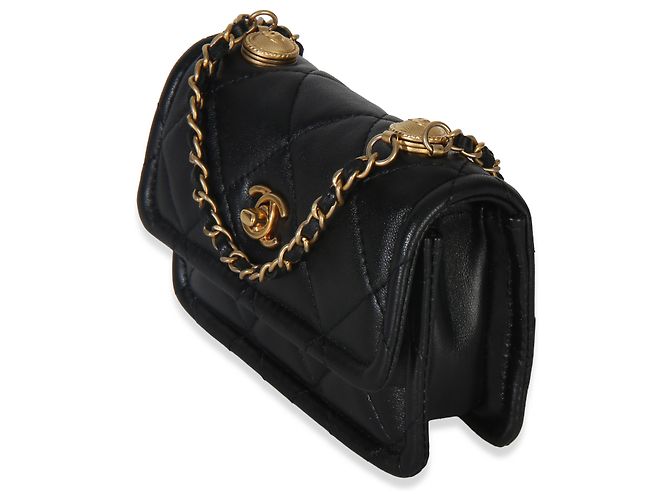Gabrielle Chanel Extra Mini Flap Bag aus glänzendem Lammleder, gesteppt, Schwarz - Ansicht 3