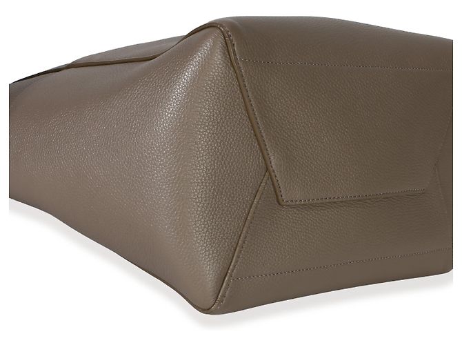 Céline Bolsa Bucket Medium Sangle Celine em couro de bezerro granulado Taupe Marrom - vista 6