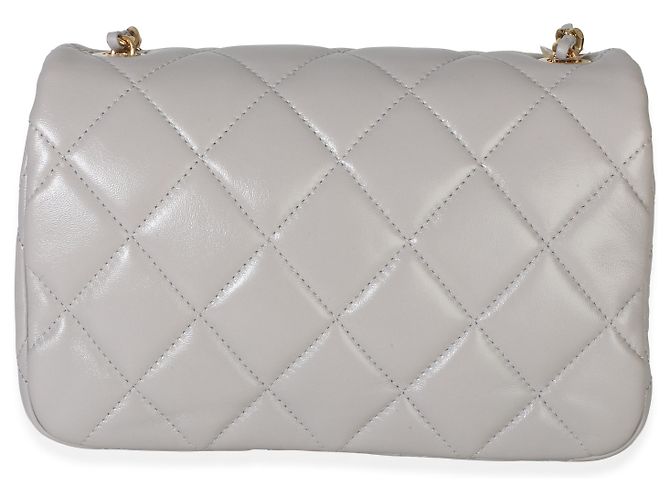 Gabrielle Chanel Mini Flap Bag aus grauem gestepptem Lammleder Braun - Ansicht 2