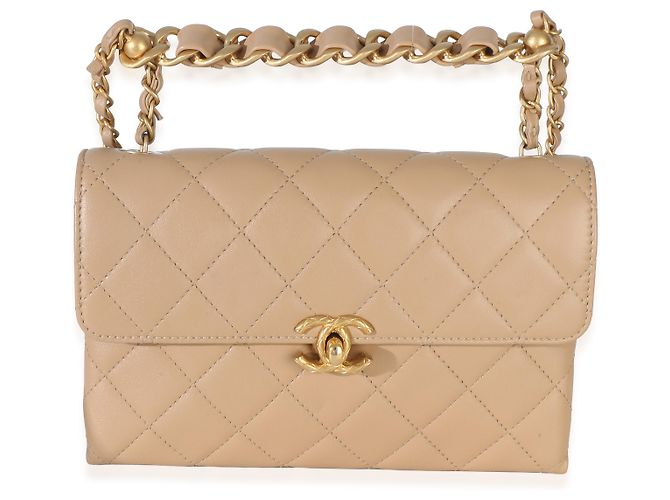 Gabrielle Chanel Small Flap Bag aus gestepptem Lammleder in Beige mit oberem Griff und Kette - Ansicht 6