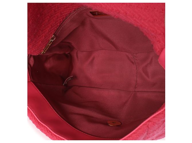Bolsa de aba Chanel 19 Large em boucle acolchoado rosa Chanel - vista 5