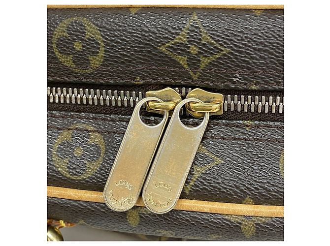 Borsa Louis Vuitton Monogram Manhattan PM Marrone - vista 10