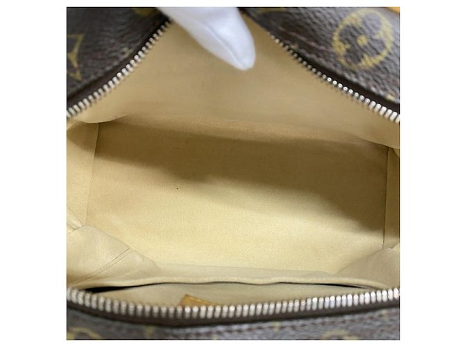 Borsa Louis Vuitton Monogram Manhattan PM Marrone - vista 4