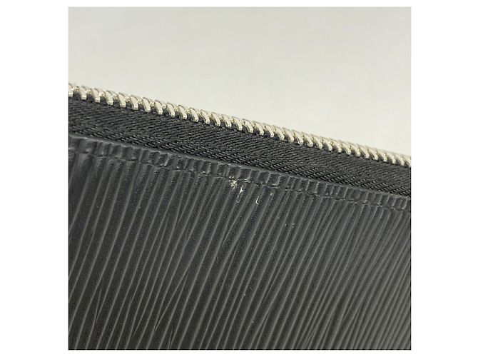 Louis Vuitton Epi Zippy Wallet Vertical Black - view 6