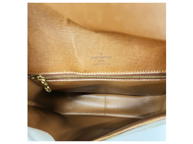 Borsa a tracolla Louis Vuitton Monogram Saint Cloud GM Marrone - vista 4