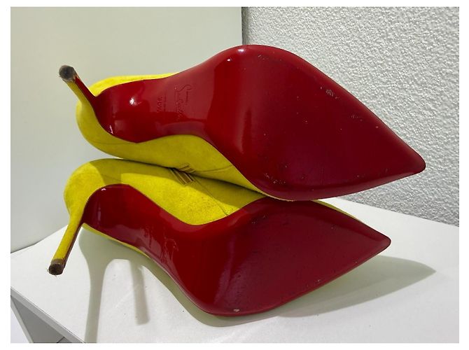 Christian Louboutin So Kate Booty 100 Suede Yellow 38.5 Giallo - vista 11