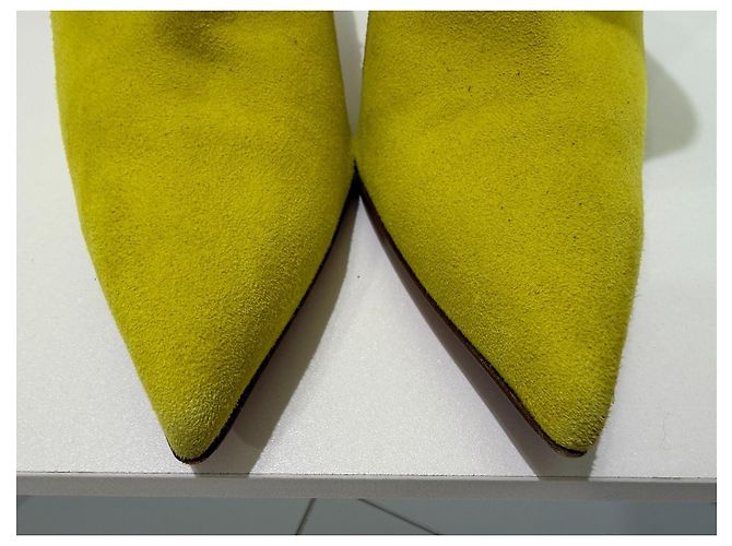 Christian Louboutin So Kate Booty 100 Suede Yellow 38.5 Giallo - vista 6