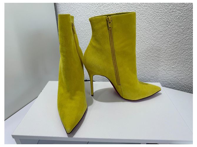 Christian Louboutin So Kate Booty 100 Suede Yellow 38.5 Giallo - vista 7