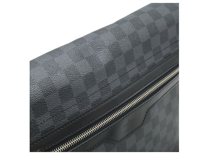 Borsa a tracolla Louis Vuitton Daniel MM Damier Graphite Nero Grigio - vista 7